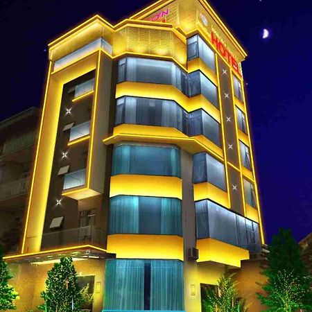 Minh Son Hotel Ta Lan Than Exterior foto