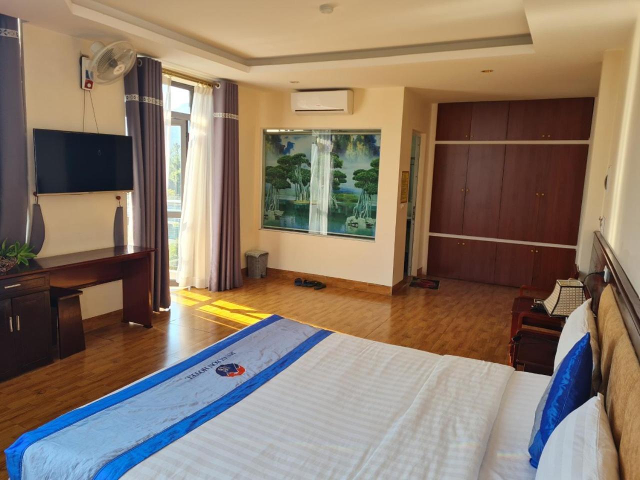 Minh Son Hotel Ta Lan Than Exterior foto