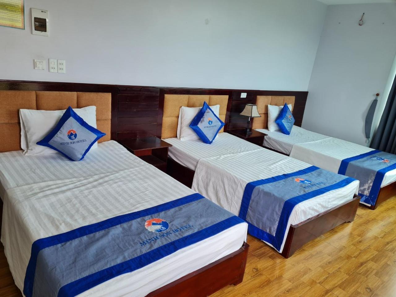 Minh Son Hotel Ta Lan Than Exterior foto